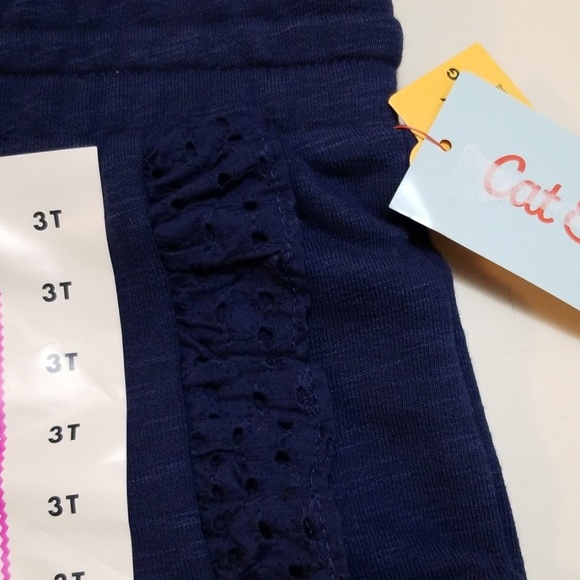 NWT 18M Cute Ruffled Shorts - Picture 2 of 3